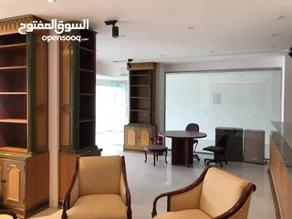  4 محل مؤثث   للإيجار  في روي(دارسيت)/ furnished shop for rent in Ruwi