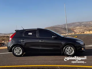  4 هونداي i30
