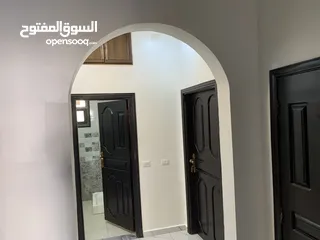  17 شبه فيلا للإيجار في ماركا الشمالية