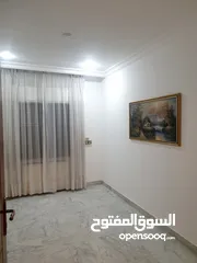  18 عبدون شقة طابقية 320 متر مفروشة بالكامل للإيجار