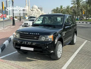  9 Range Rover Sport the first owner in very excellent condition GCC without accidents Little walk