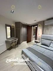  16 شقة مفروشة فاخرة ثالث مع روف جديد لم يسكن أرقى واجمل مناطق عبدون