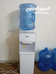  4 كولر ماء نوع نيوتن مستعمل بحالة جيدة  للبيع