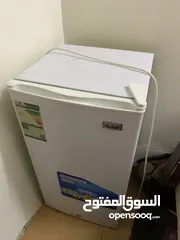  1 ثلاجة عزوبية للبيع