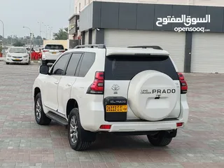  4 GCC OMAN FULL OPTION Prado 2019