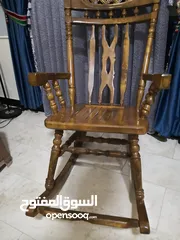  2 كرسي هزاز انتيكه للبيع