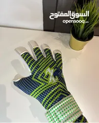  4 Z1 gloves قفاز حراس دس حراس goalkeeper gloves