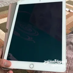  1 ايباد اير 2 الذاكرة 128 جي بي نظيف كثيير