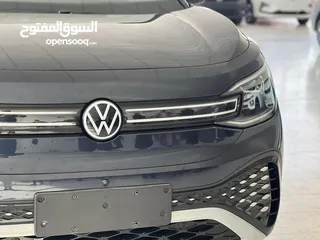  9 ID.6 2022 Crozz Pro بحال الوكاله عدادات من 7 الاف وحتى 34 الف كم متوفر عدة سيارات واضافات مختلفه
