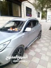  3 هونداي توسان 2013 بحالة جيد جدا