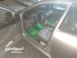  4 تويوتا كرولا 2001 بيكمون بحالة ممتازة