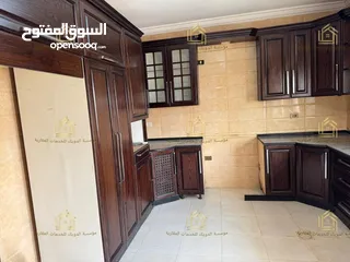  25 شقة سوبر ديلوكس - النخيل - 4نوم 2ماستر - 250م - بلكونتين بإطلالــــه مميزة - قرب الخدمات العامة