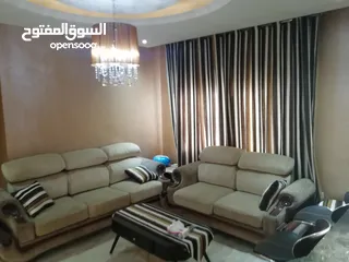  2 شقة جنوبية غربية للبيع شبه جديدة في طبربور -طارق شارع رطب قلبك