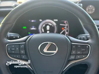  8 Lexus UX250 h- 2021- ---‎-لكزس ux250 h -2021-بحالة ممتازة