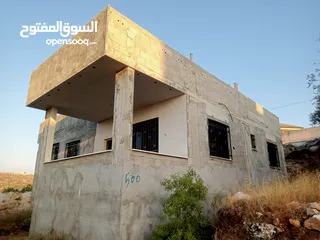  1 بيت مستقل وارض