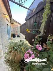  1 روووف للبيع بيتونيا حي السفارات