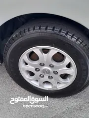  17 فان هيونداي H1 بنزين موديل 2011 وارد الوكالة بحالة الوكالة