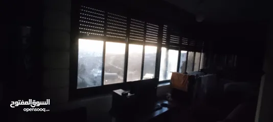  8 شقه للايجار