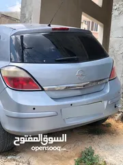 3 اوبل استرا 2006  بحاله جيدة جدا