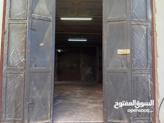  2 مخازن للإيجار