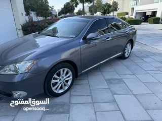  2 لكزس ES350 بحالة ممتازة موديل 2012