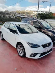  3 اذا مش حبة مميزة ما تركبها.  SEAT Ibiza FR 2022 بحالة الوكالة دهان شركة مميزة بكل تفاصيلها حبة مخازن