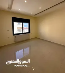  4 تشطيب فندقي مع تدفئة راكبة قرب امن ضاحية الرشيد
