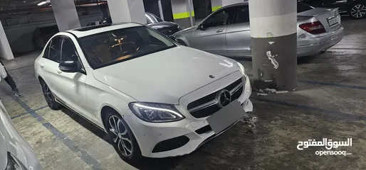  4 Mercedes Benz C200 2015