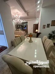  11 شقة ارضية للبيع ماشاء الله حجم كبيرة في مدينة طرابلس منطقة السراج شارع متفرع من شارع البغدادي