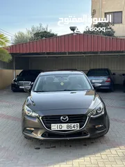  1 Mazda zoom 3 2018