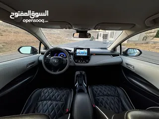  7 تويوتا كرولا هايبرد 2020 بحاله ممتازه ب 12800