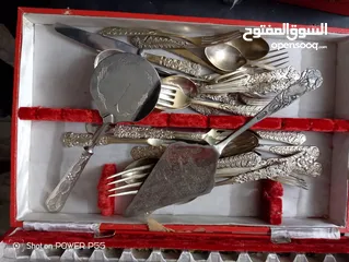  2 طقم شوك وسكاكين
