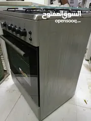  18 Ovens is very good condition and good working