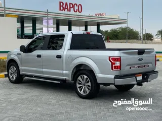  8 FORD F-150