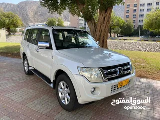  1 Mitsubishi Pajero GLS 2012 Oman vehicle For sale