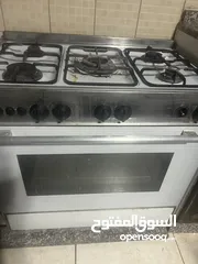  1 فرن العيون شغاله والنار حاميه 5 عيون شغاله