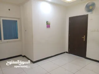  9 شقة مكتبية حديثة للإيجار في الجزائر