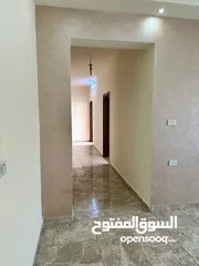  23 شقق فارغة للإيجار في - عوجان - من - المالك مباشرة  -                                               .