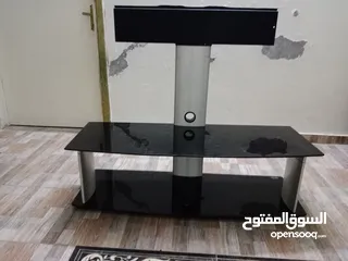  7 للبيع طاوله شاشه سكريت طول 100عرض120عموق40