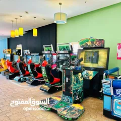  17 مدينة ملاهي والالعاب  كامله للبيع بدون الموقع