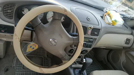  3 نيسان صني ياباني موديل 2010 للبيع