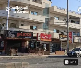  9 محلات / مكاتب / شقق مميزة مع بلاكين للايجار بحي الهاشمي