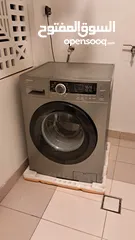  4 Hitachi washing machine 8kg . side loading