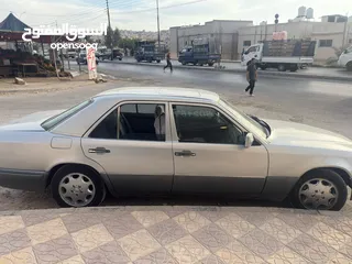  4 مرسيدس بطه E200 W124 موديل 1985 محوله 1995 للبيع