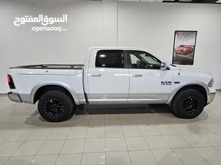  1 RAM 1500 Laramie