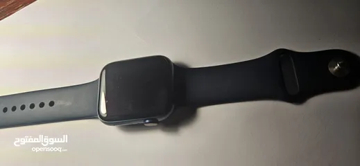  11 Apple Watch Series 6 Blue - Good Condition ساعة أبل سيريس 6 باللون الأزرق - حالة جيدة