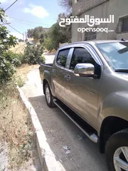  10 بكب ايسوزو ديماكس LS نشمي 4×4 موديل2016 قصة2017  فحص كامل الصنف الاول محرك 3000 على وضع الشركه