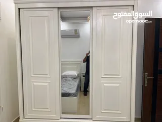  13 ستديو فاخر جدا مفروش للايجار الدوار السابع خلف السي تاون