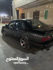  4 بي أم 1993 للبيع