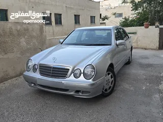 16 مرسيدس E200 Elegance للبيع موديل 2000 نظيفة
